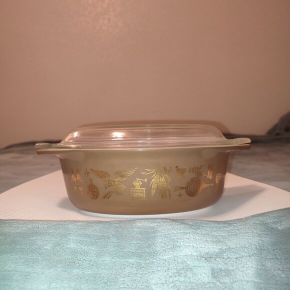 Pyrex Early American 043 1 1/2 quart with Lid 943 C14  Vintage Collectible - Picture 5 of 14